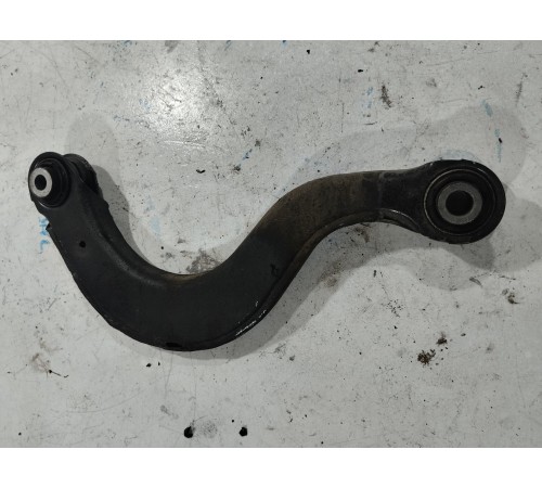 Рычаг подвески задний правый верхний