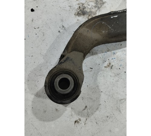 Рычаг подвески задний правый верхний