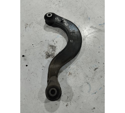 Рычаг подвески задний правый верхний