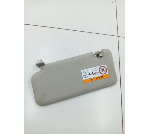 Козырек солнцезащитный правый