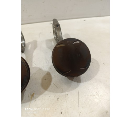 Поршень 4шт в сборе