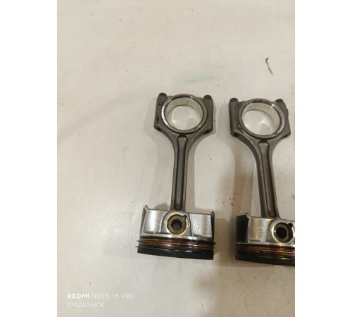 Поршень 4шт в сборе