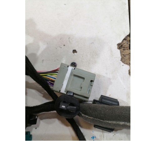 Электропроводка двери передняя правая