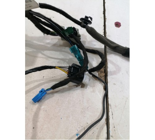 Электропроводка двери передняя правая