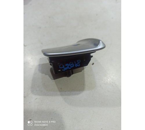 Подрулевой переключатель скоростей (лепесток) левый