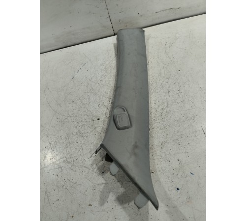 Обшивка стойки лобового стекла левая