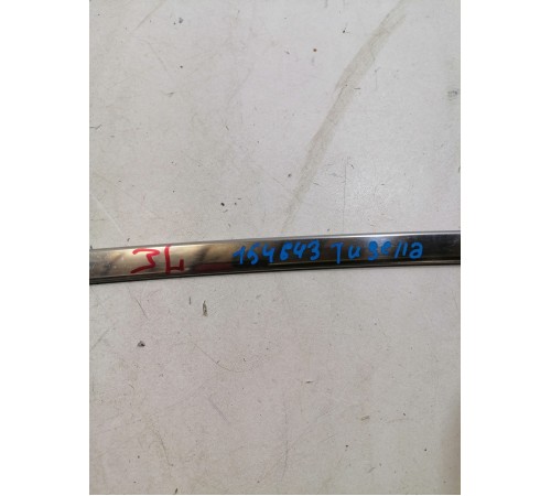 Молдинг двери задний левый