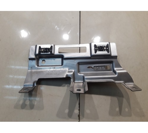 Кузовной Кронштейн Крепления Внутренней Панели Крыши