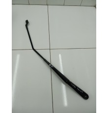 Поводок стеклоочистителя левый