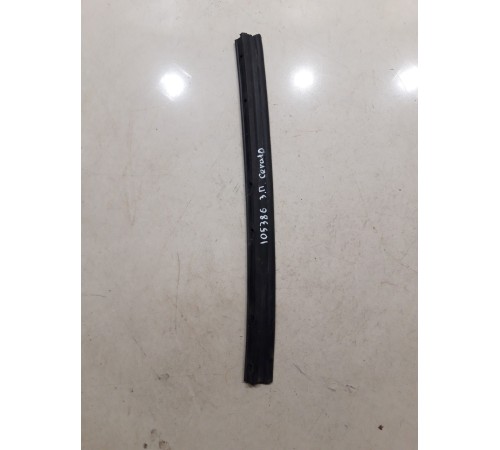 Уплотнитель двери(задний правый)