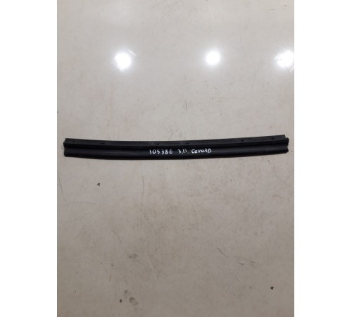 Уплотнитель двери(задний правый)