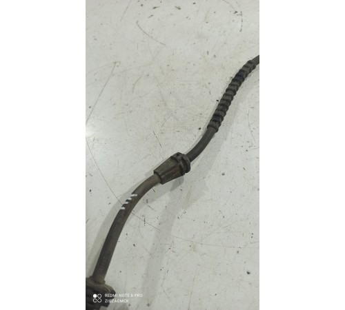 Тормозной шланг передний правый