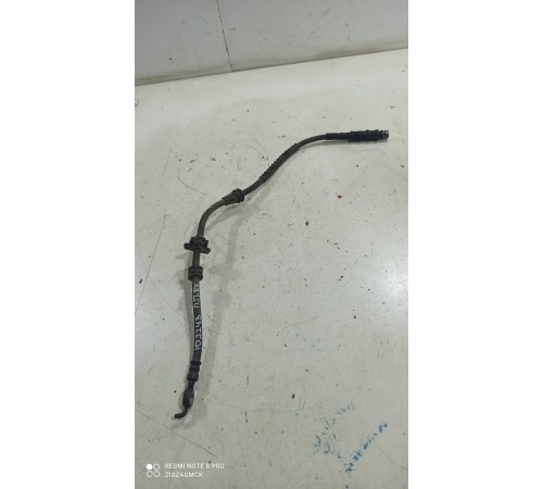 Тормозной шланг передний правый