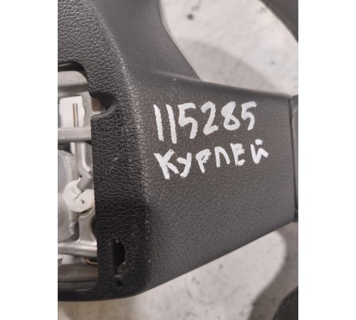 Рулевое колесо (руль) с многофунциональными кнопками