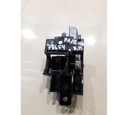 Ручка двери (задняя, правая, внутренняя)