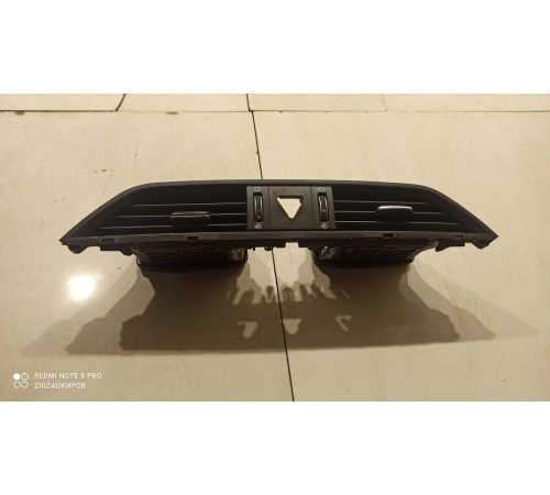 Воздушный дефлектор центральный