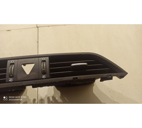 Воздушный дефлектор центральный