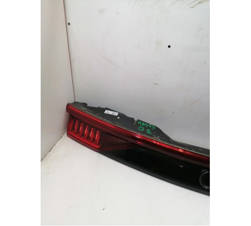 Фонарь задний центральный