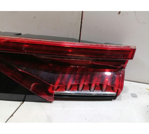 Фонарь задний центральный