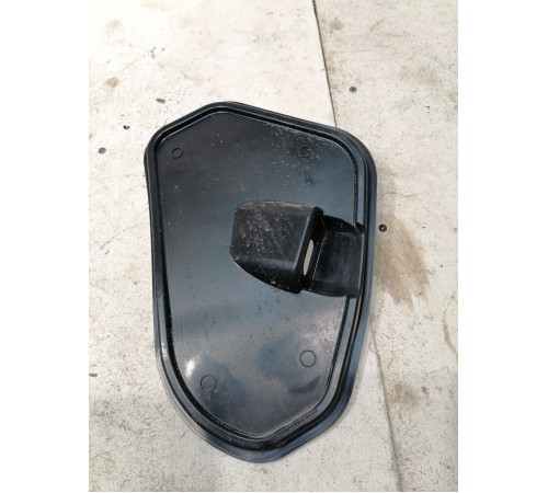 Заглушка двери задней левой