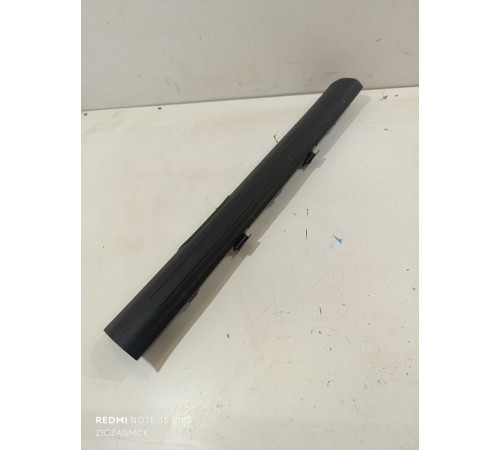 Накладка порога передняя правая внутренняя