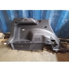 Обшивка багажника левая