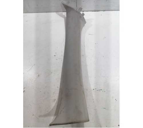 Обшивка стойки лобового стекла левая