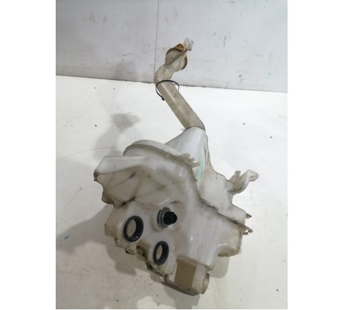 Бачок омывателя лобового стекла