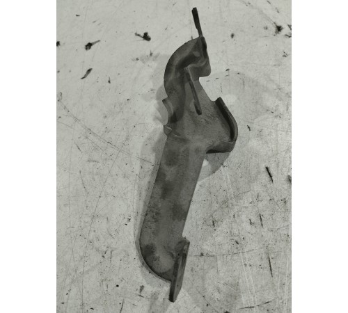 Кронштейн(крепление) кузова левый