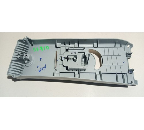 Обшивка стойки Правая Центральная Верхняя часть