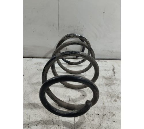 Пружина стойки передняя правая