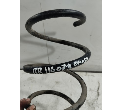 Пружина стойки передняя правая