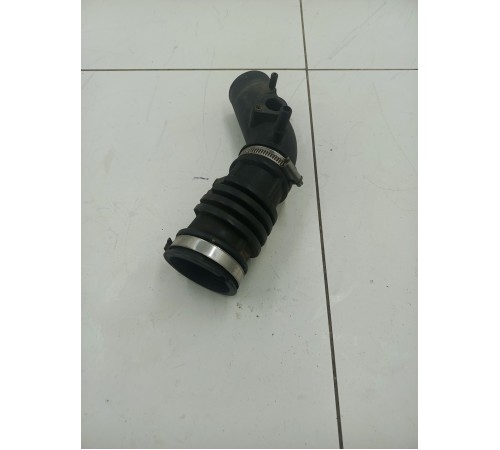 Патрубок воздушного фильтра