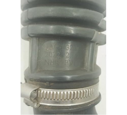 Патрубок воздушного фильтра