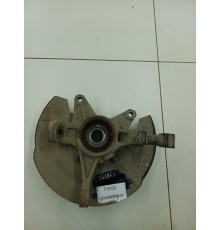 Кулак поворотный передний правый