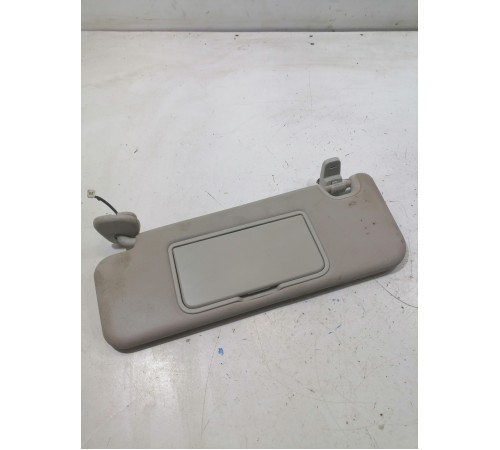 Козырек солнцезащитный левый