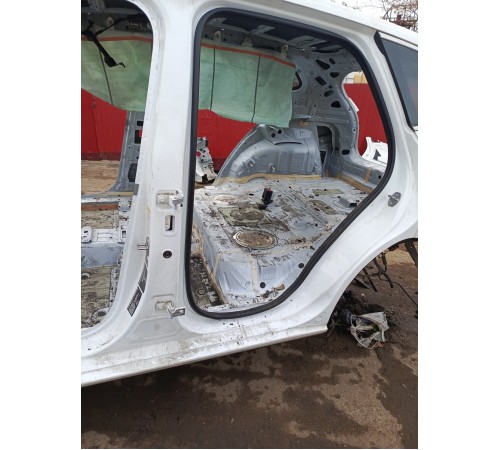 Порог со стойкой левый