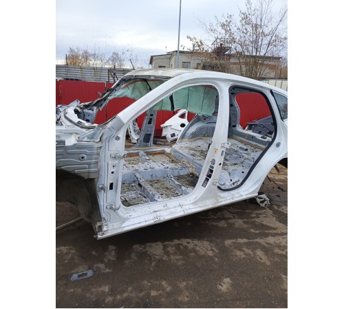 Порог со стойкой левый