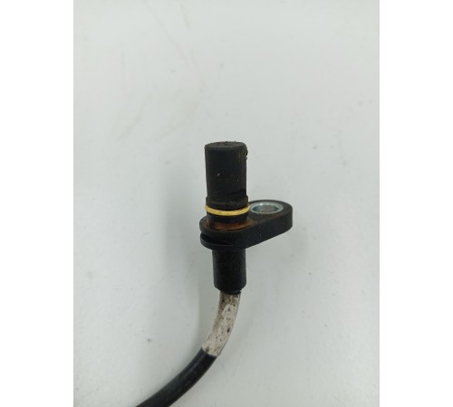 Датчик ABS передний