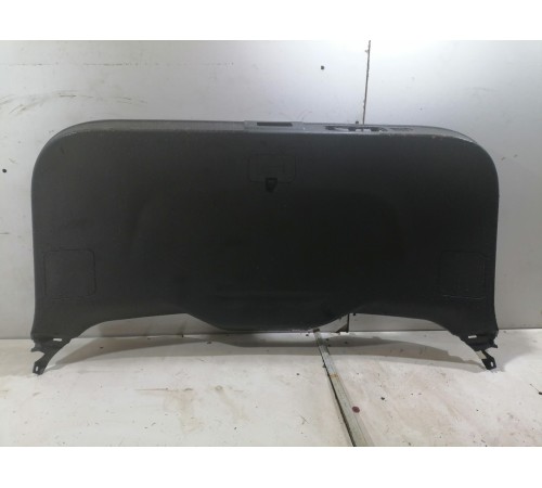 Обшивка крышки багажника