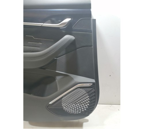 Обшивка двери задняя левая