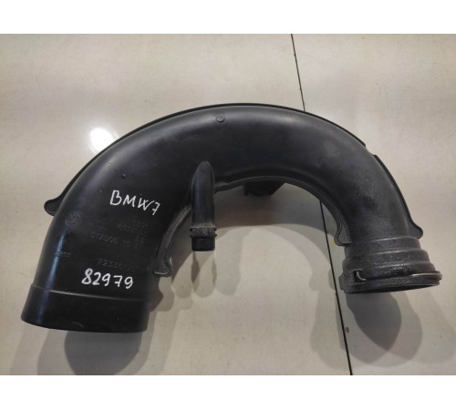 Патрубок воздушного фильтра