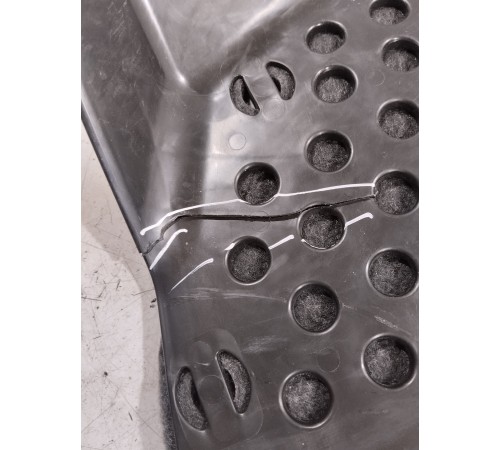 Накладка торпедо правая нижняя