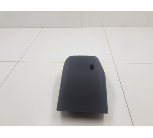 Кожух рулевой колонки нижний