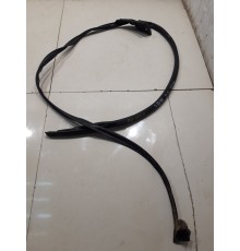 Уплотнитель (передний, левый)