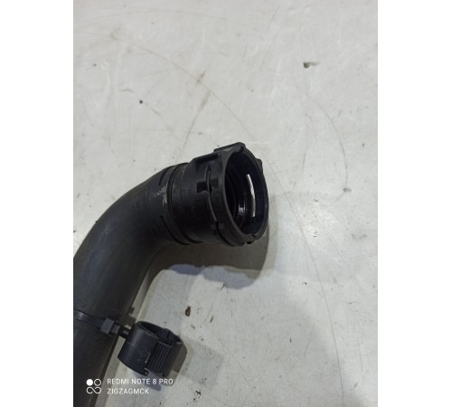 Патрубок радиатора