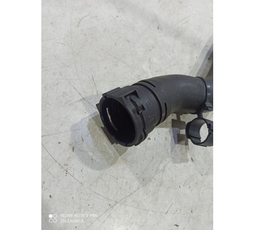 Патрубок радиатора