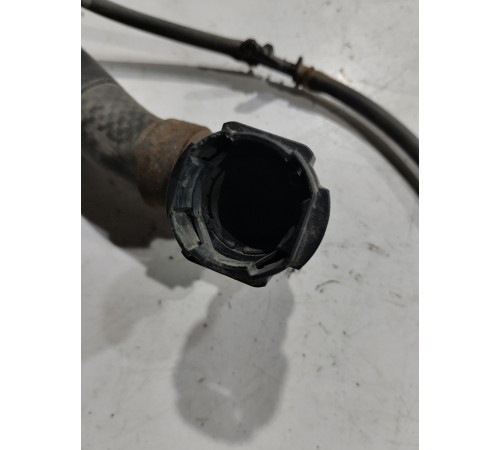 Горловина бачка омывателя