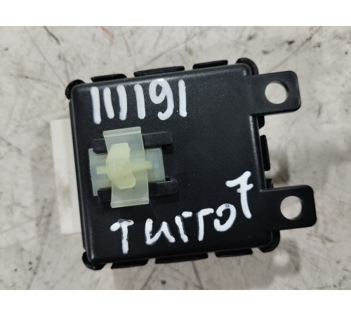 Блок управления сиденьем передний правый