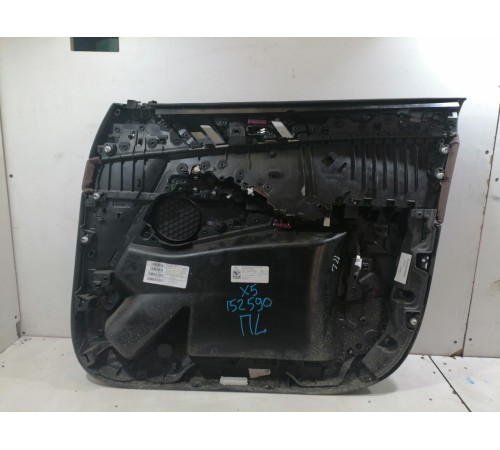 Обшивка двери передняя левая